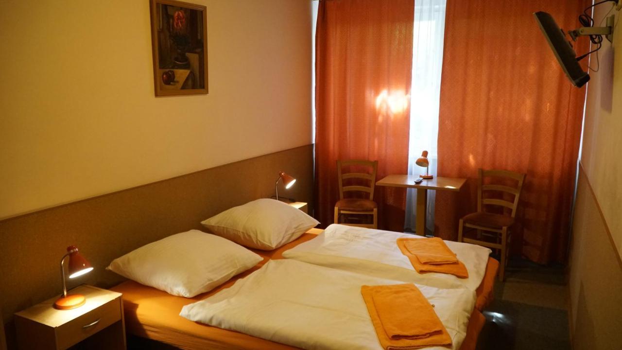Pension Fox Praha Eksteriør bilde